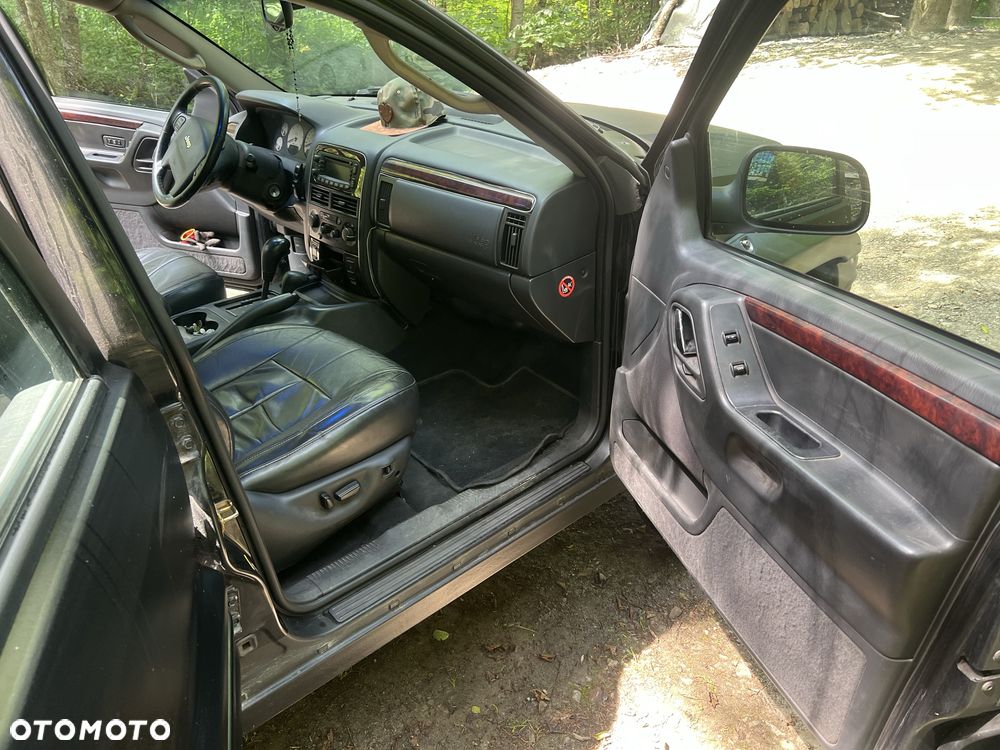 Jeep Grand Cherokee - 4