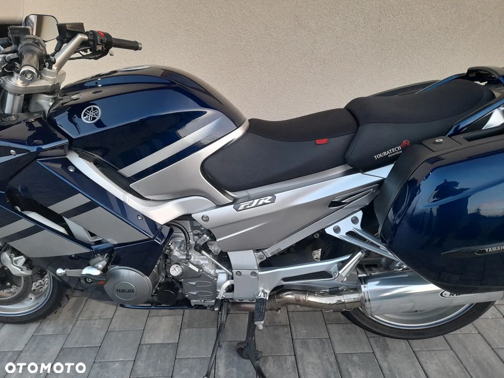 Yamaha FJR - 37
