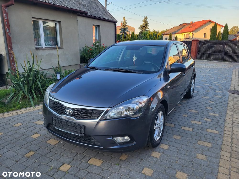Kia Ceed 1.4 Comfort + - 10
