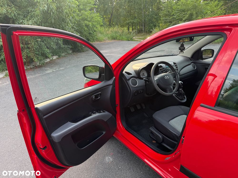 Hyundai i10 1.1 Classic + - 9