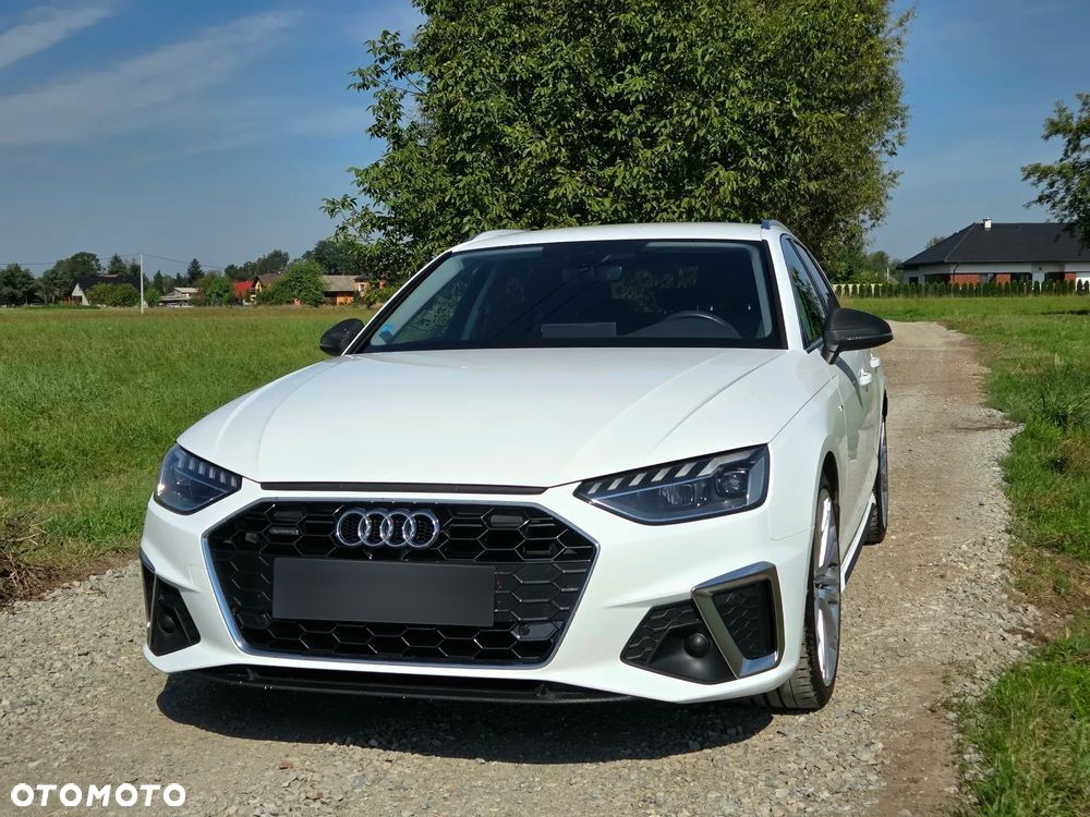 Audi A4 Avant 40 TDI Quattro S Line S tronic - 1
