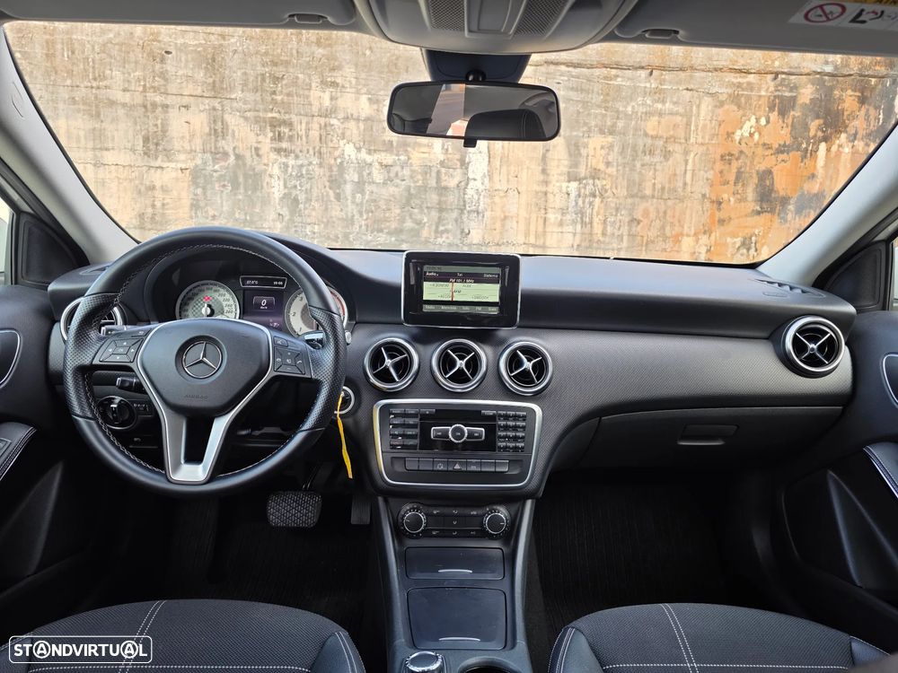 Mercedes-Benz A 220 CDI BE Urban Aut.113g - 17