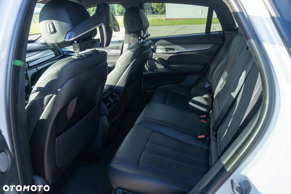 BMW X6 xDrive40d - 20