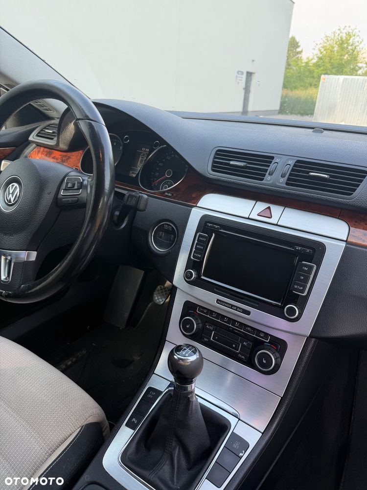 Volkswagen Passat CC 1.8 TSI - 27