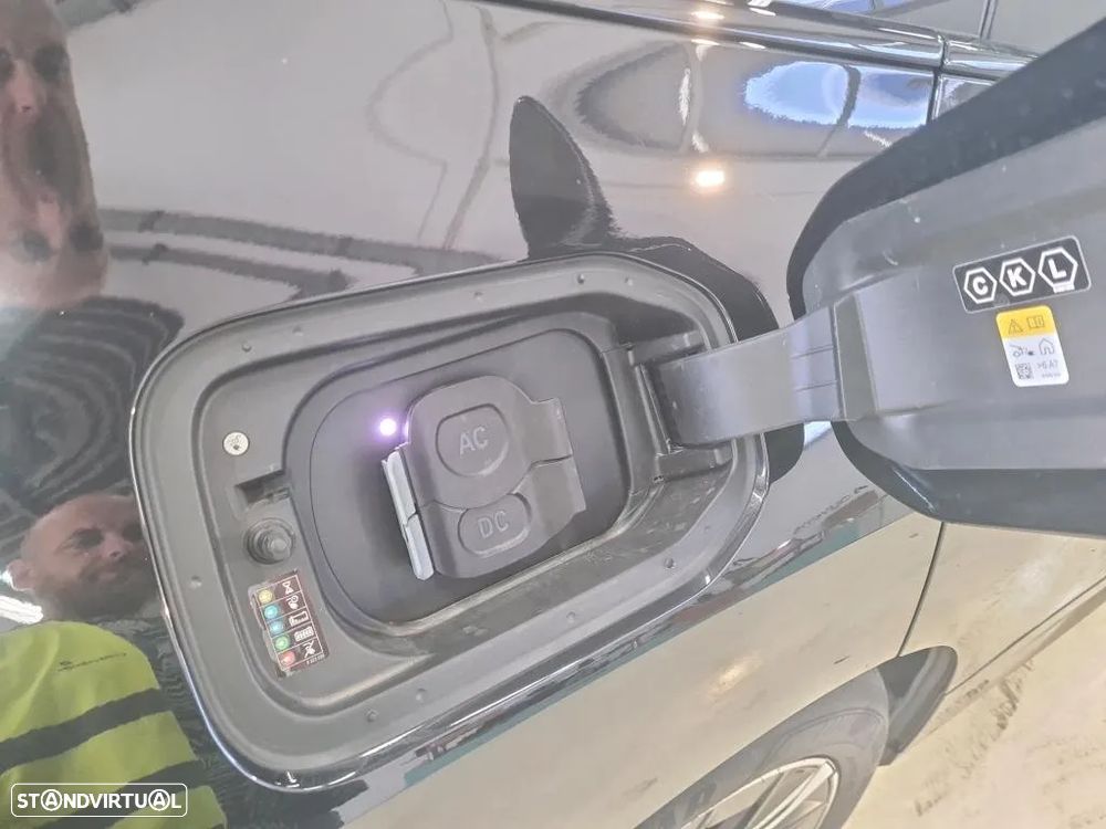 BMW iX xDrive 40 - 11