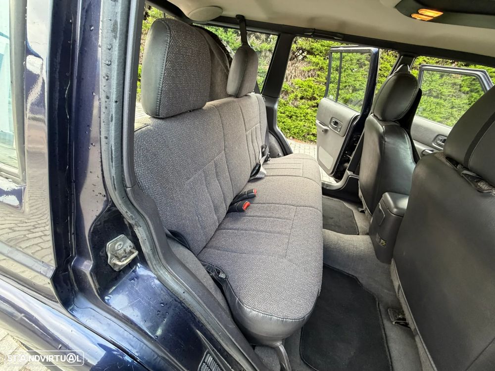 Jeep Cherokee 2.5 TD Sport Oficial - 9