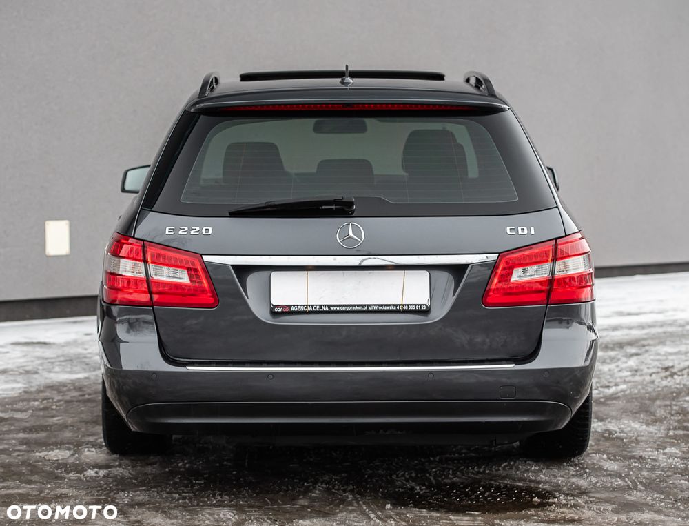 Mercedes-Benz Klasa E - 11