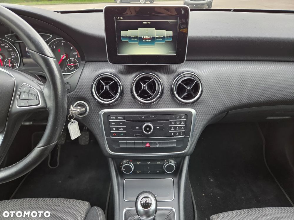 Mercedes-Benz Klasa A 180 d Style - 15