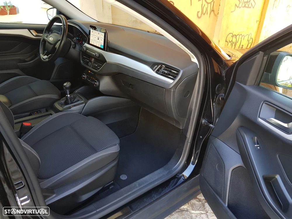 Ford Focus SW 1.5 TDCi Titanium - 31
