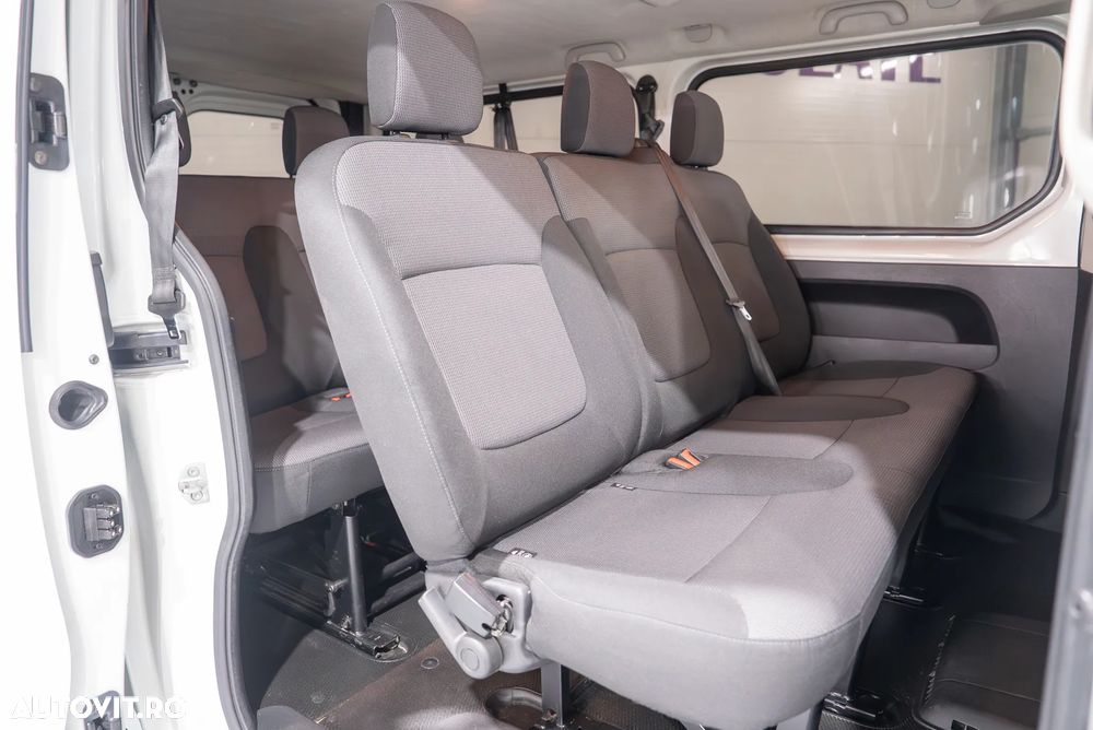 Renault Trafic Combi 2.0 Blue dCi 110 S&S L2 8+1 Life - 14