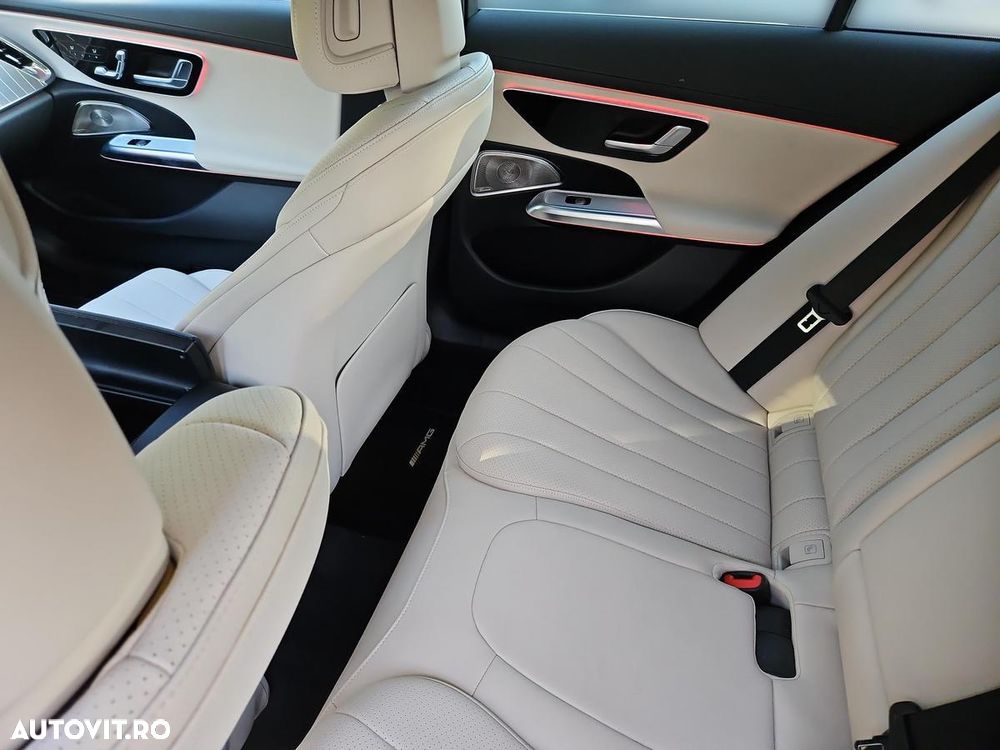 Mercedes-Benz E 200 4Matic 9G-TRONIC Edition AMG Line - 28