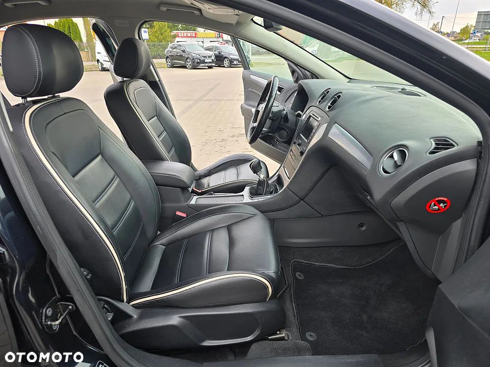 Ford Mondeo - 20