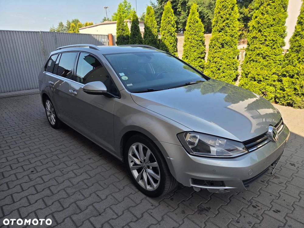 Volkswagen Golf - 2