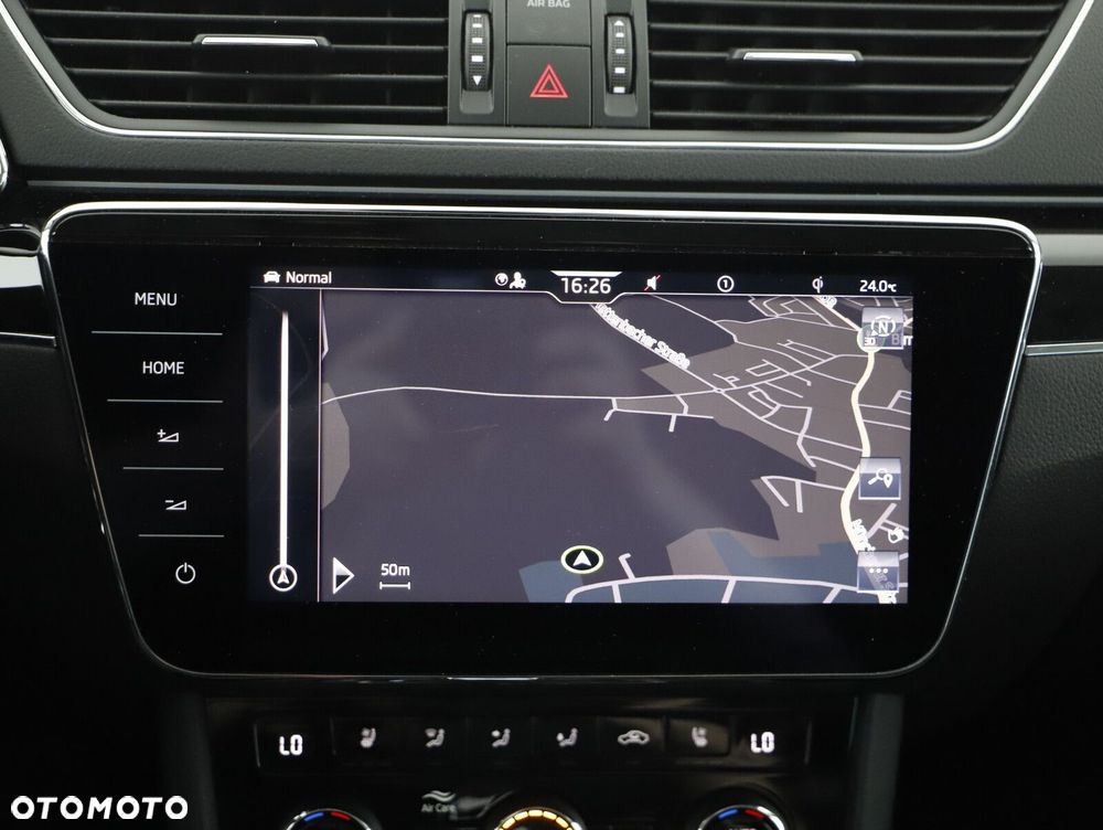 Skoda Superb 2.0 TDI SCR L&K DSG - 19