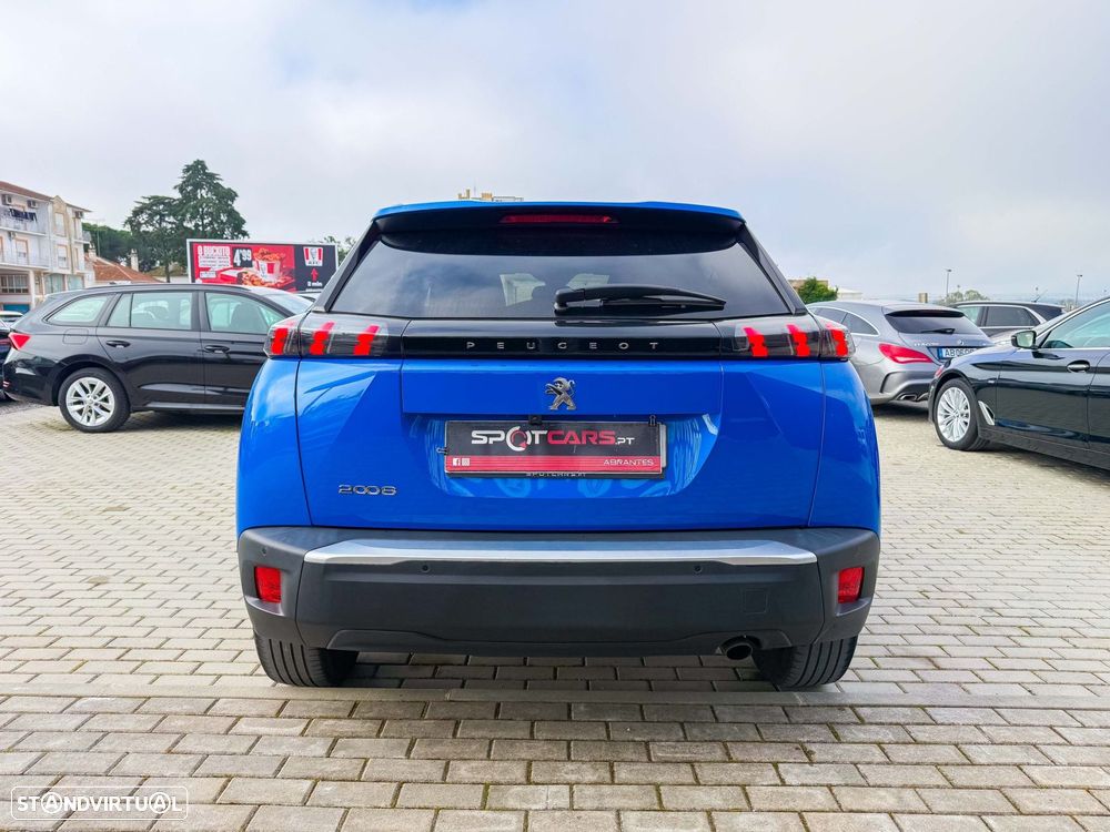 Peugeot 2008 1.2 PureTech Allure Pack - 8
