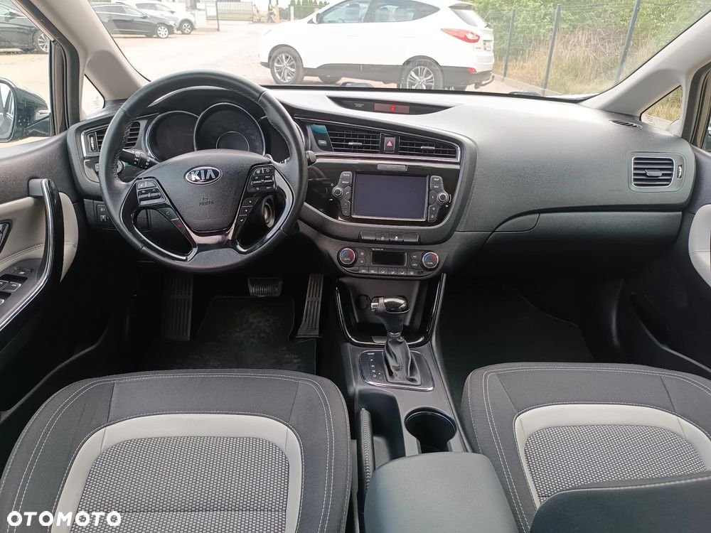 Kia Ceed 1.6 CRDi S - 28