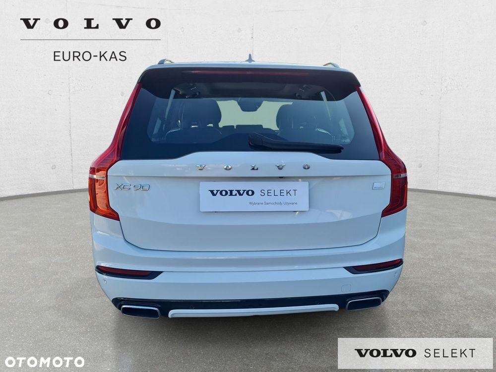 Volvo XC 90 - 7