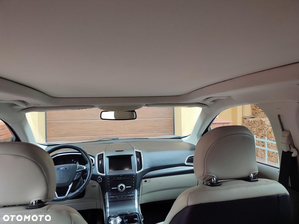 Ford Edge - 16