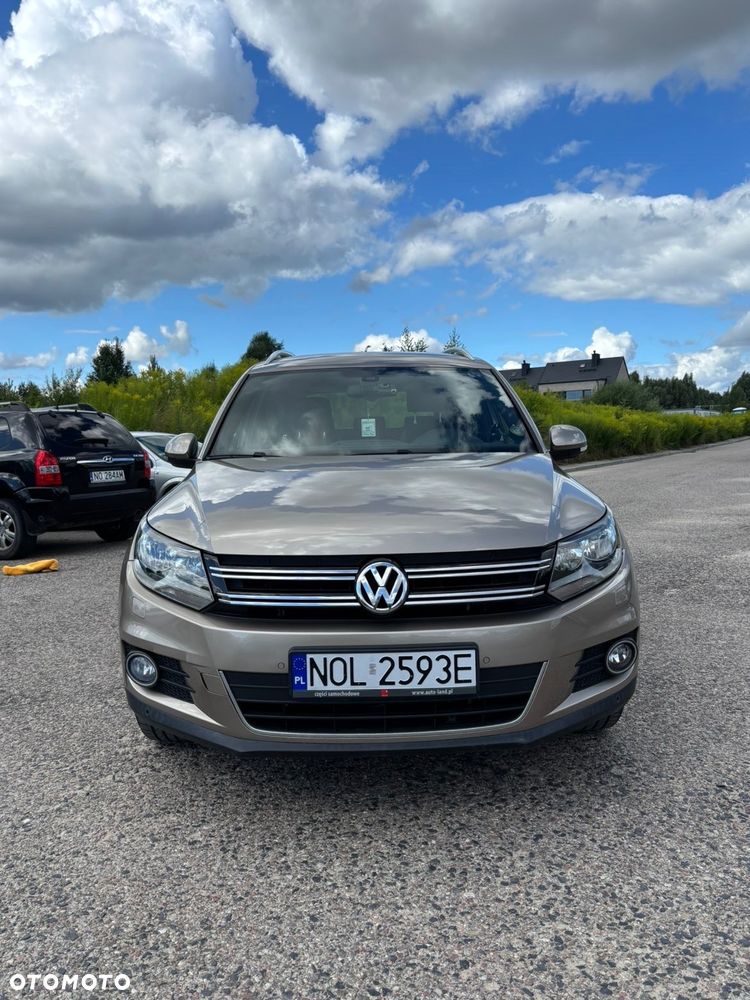 Volkswagen Tiguan - 2
