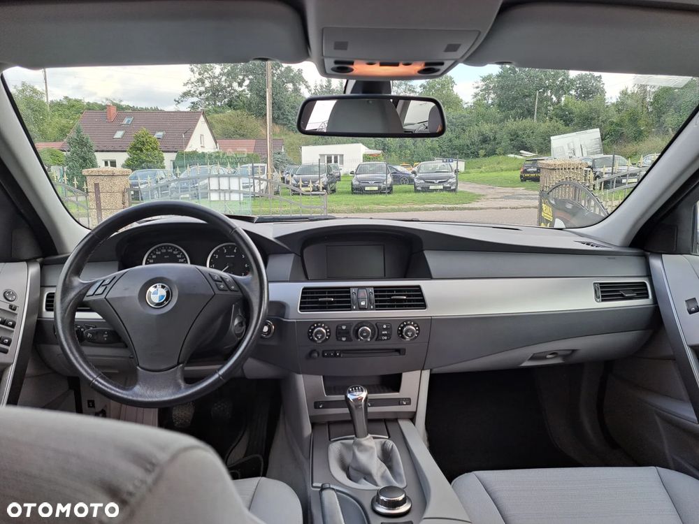 BMW Seria 5 - 11