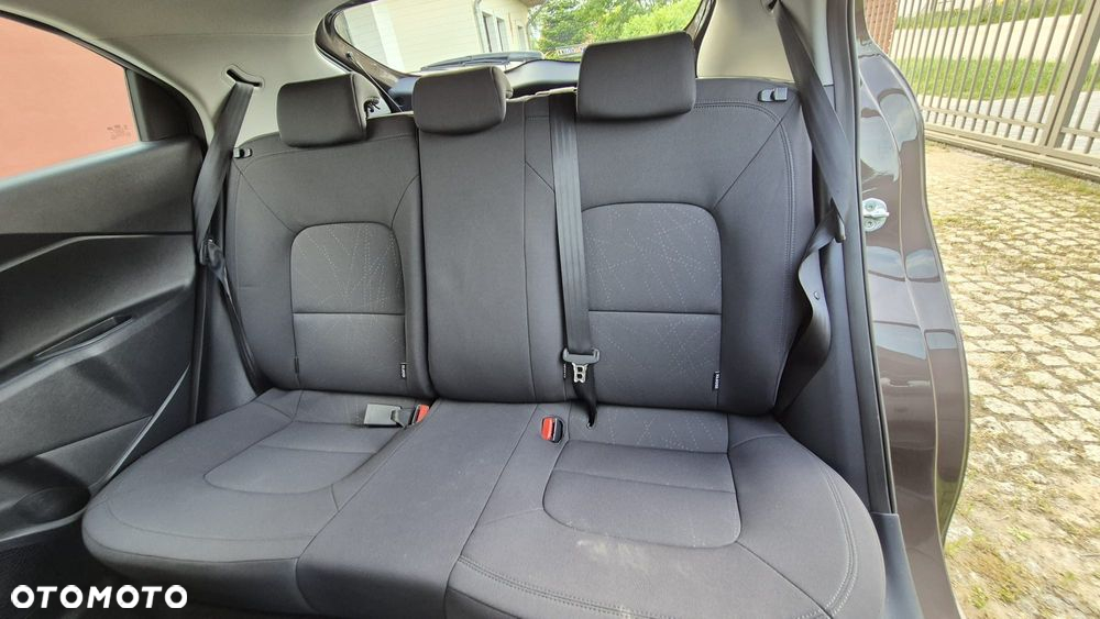 Kia Rio 1.2 M - 14