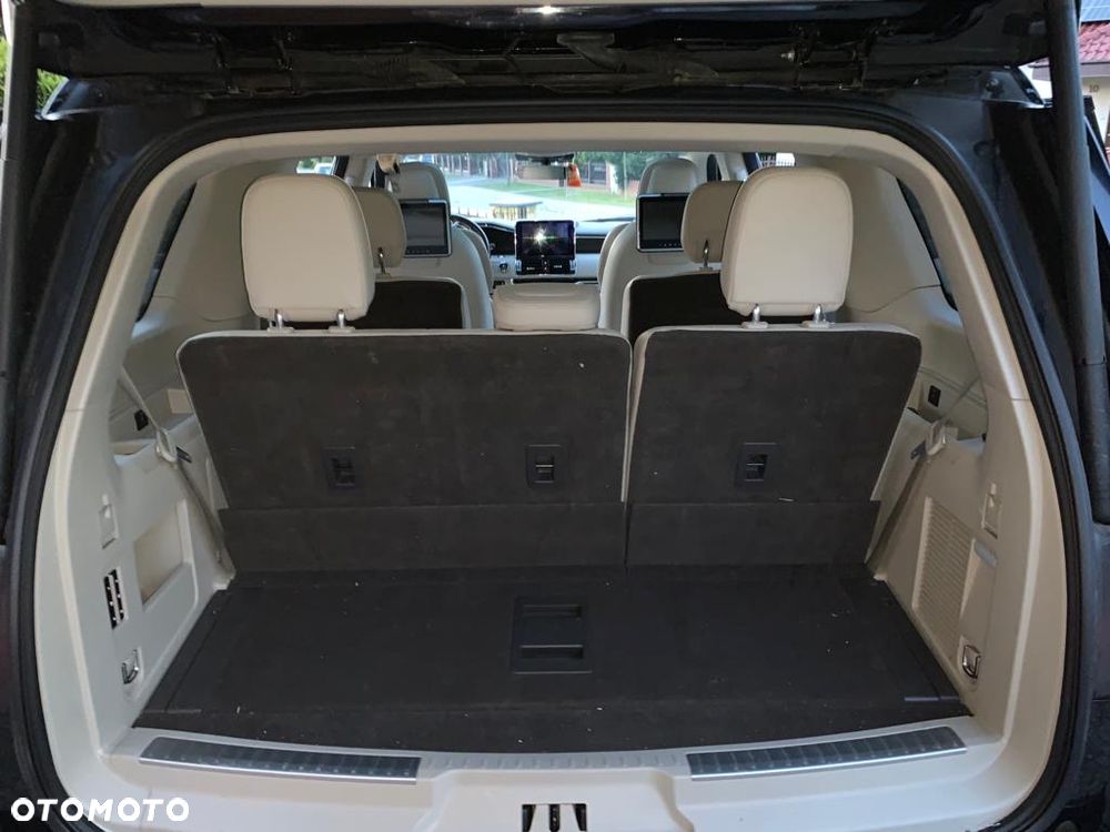 Lincoln Navigator - 18