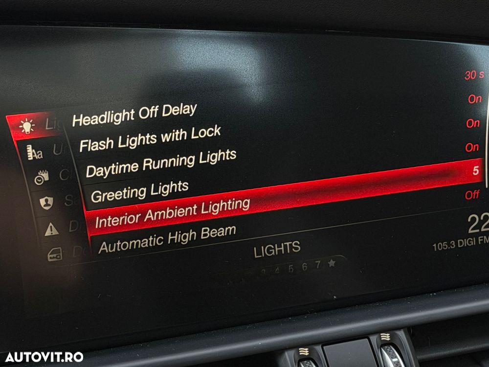 Alfa Romeo Giulia 2.9 V6 Bi-Turbo AT8 Quadrifoglio - 24