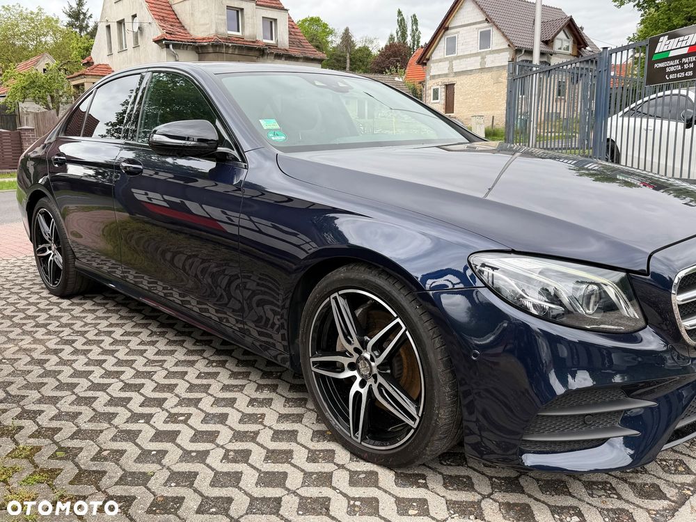 Mercedes-Benz Klasa E 220 d 9G-TRONIC AMG Line - 5