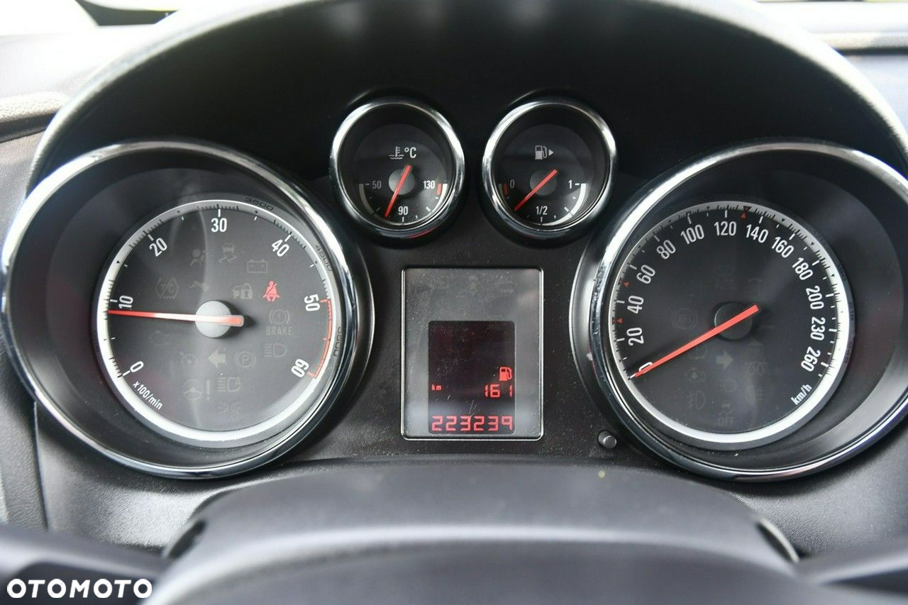 Opel Astra - 31