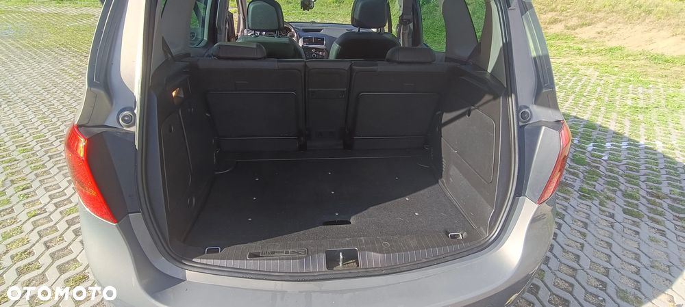 Opel Meriva - 19