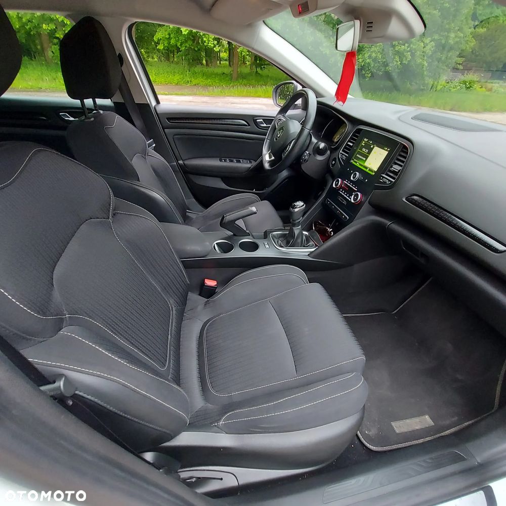 Renault Megane ENERGY TCe 100 INTENS - 18