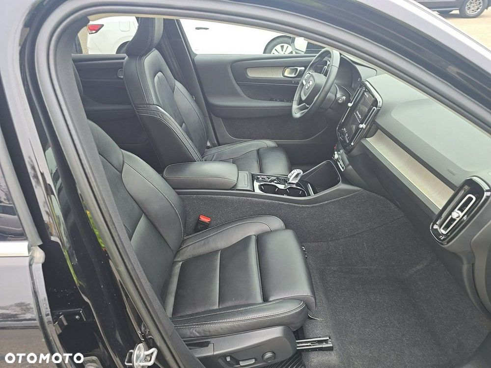 Volvo XC 40 B5 AWD Ultimate Bright - 9