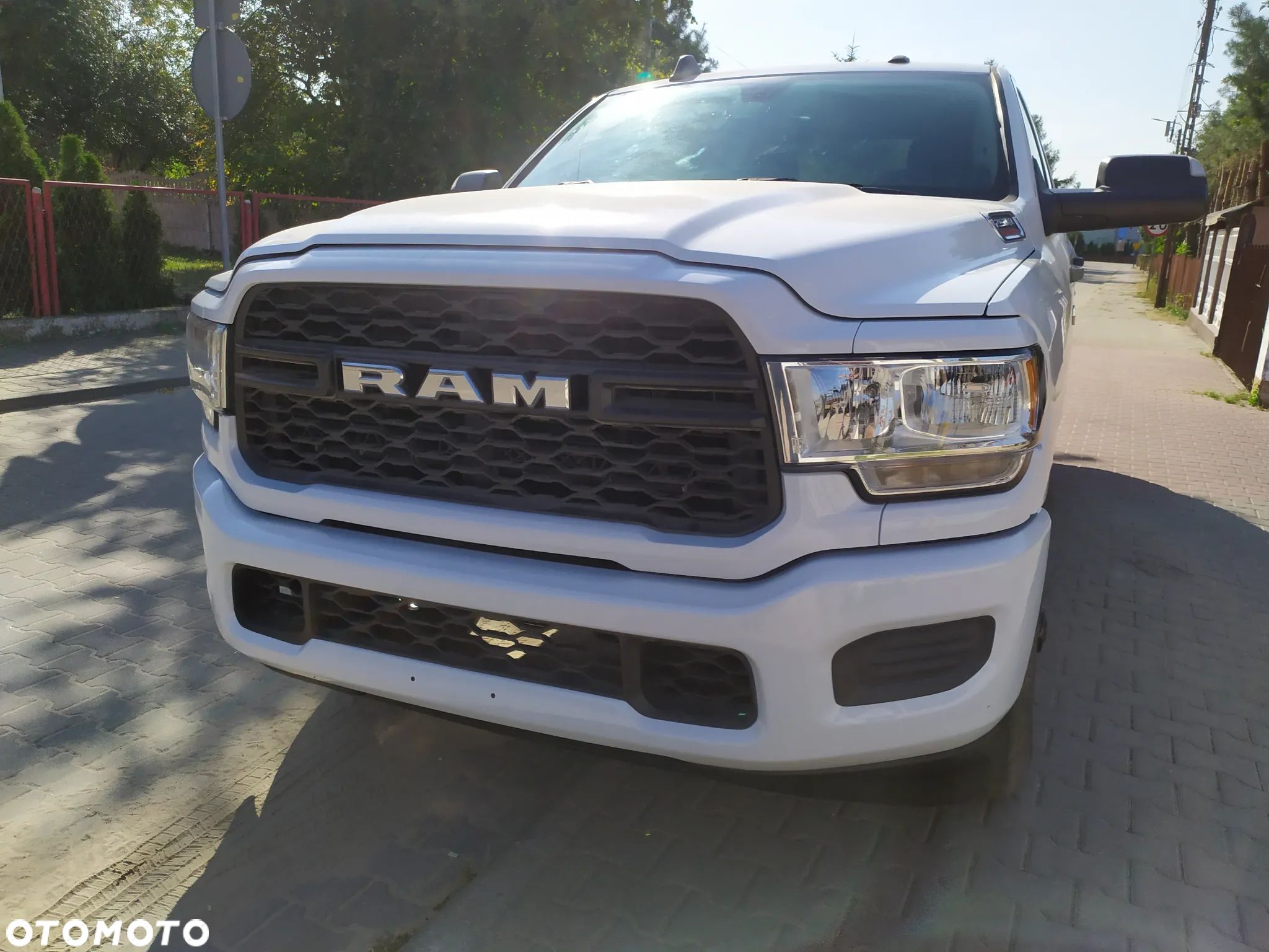 Dodge RAM - 1