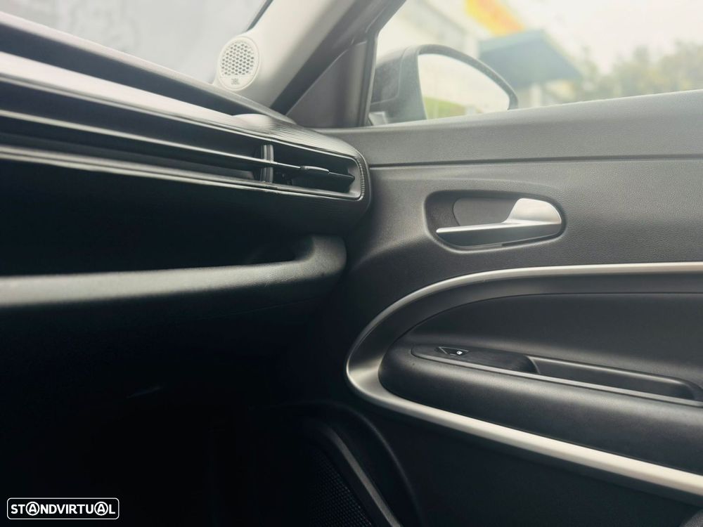 Jeep Avenger 1.2 GSE T3 Altitude - 34