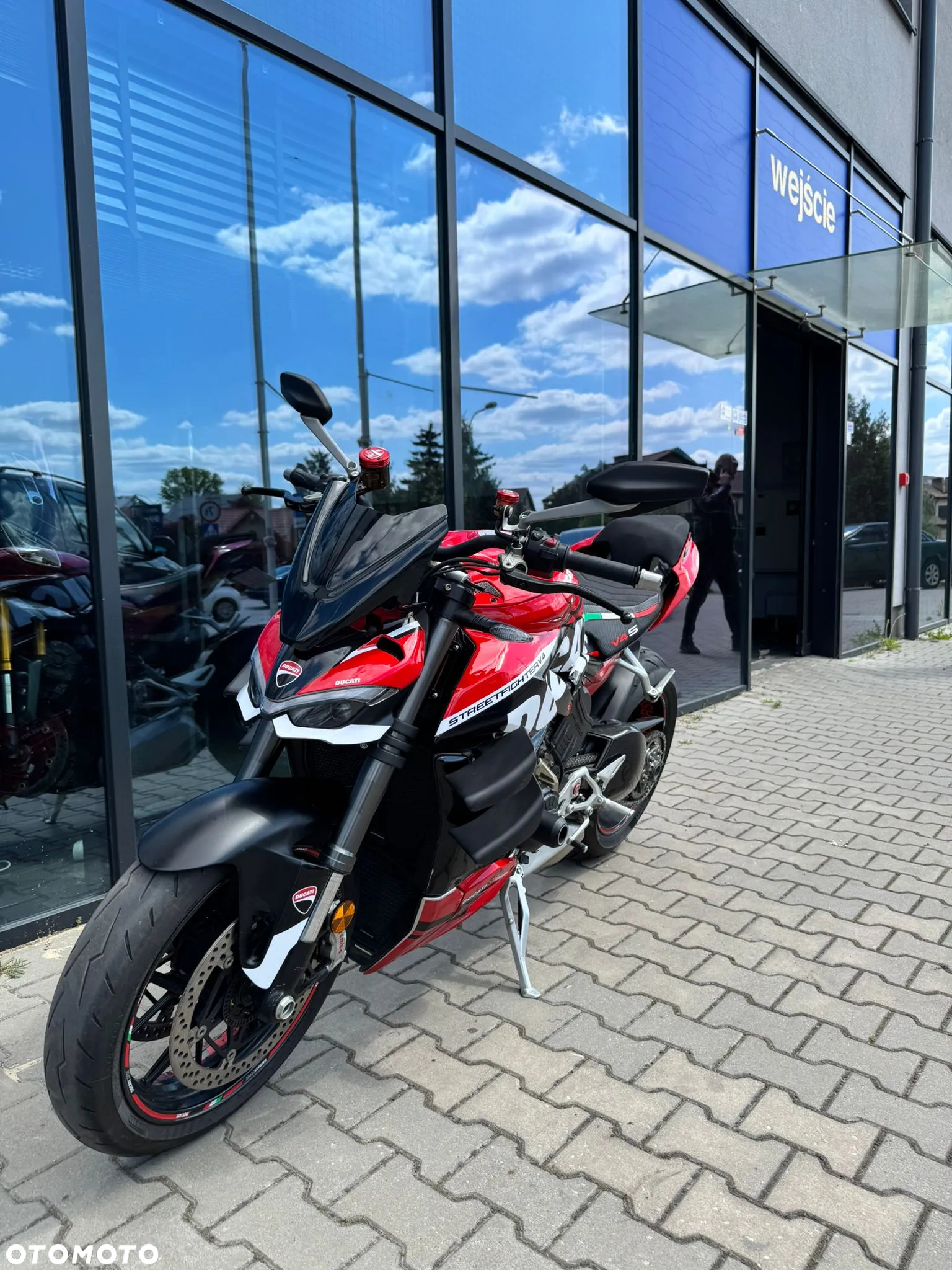 Ducati Streetfighter V4 - 16