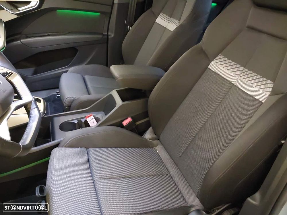 Audi Q4 e-tron 40 - 12