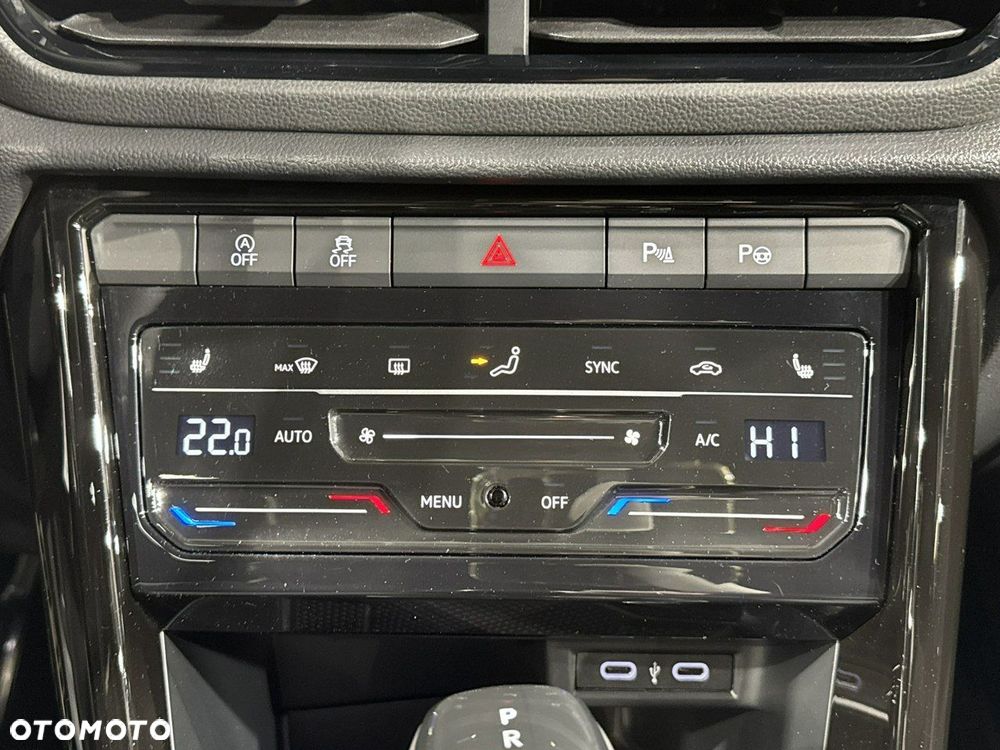 Volkswagen T-Roc - 24