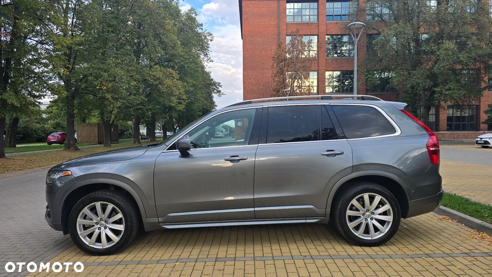 Volvo XC 90 - 6