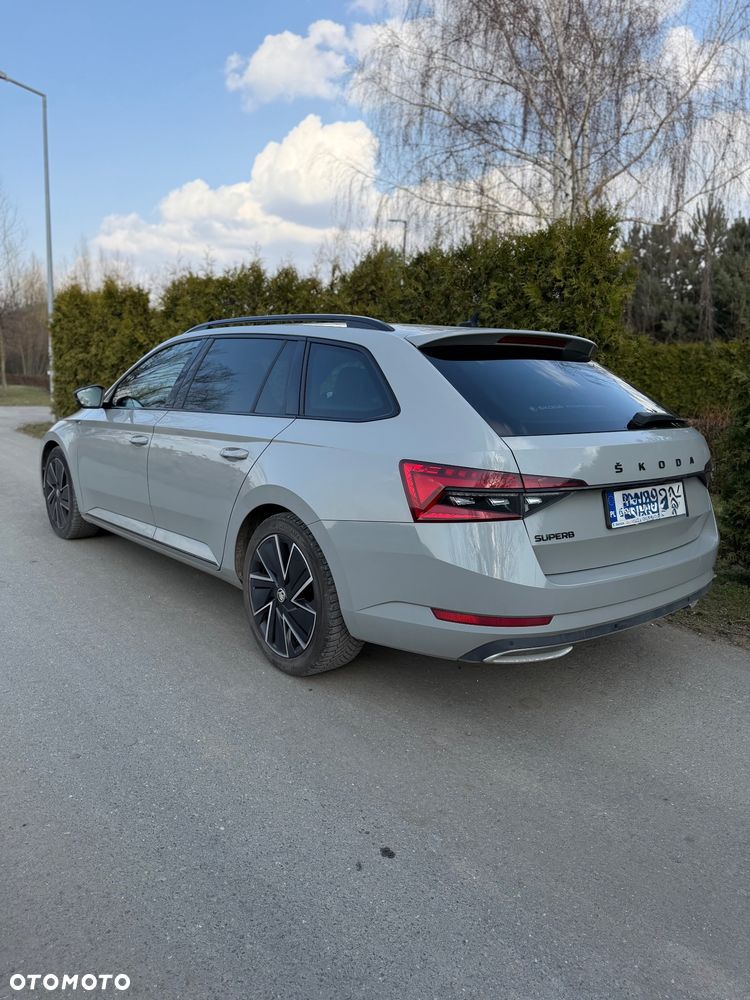 Skoda Superb 2.0 TDI SCR Sportline DSG - 6