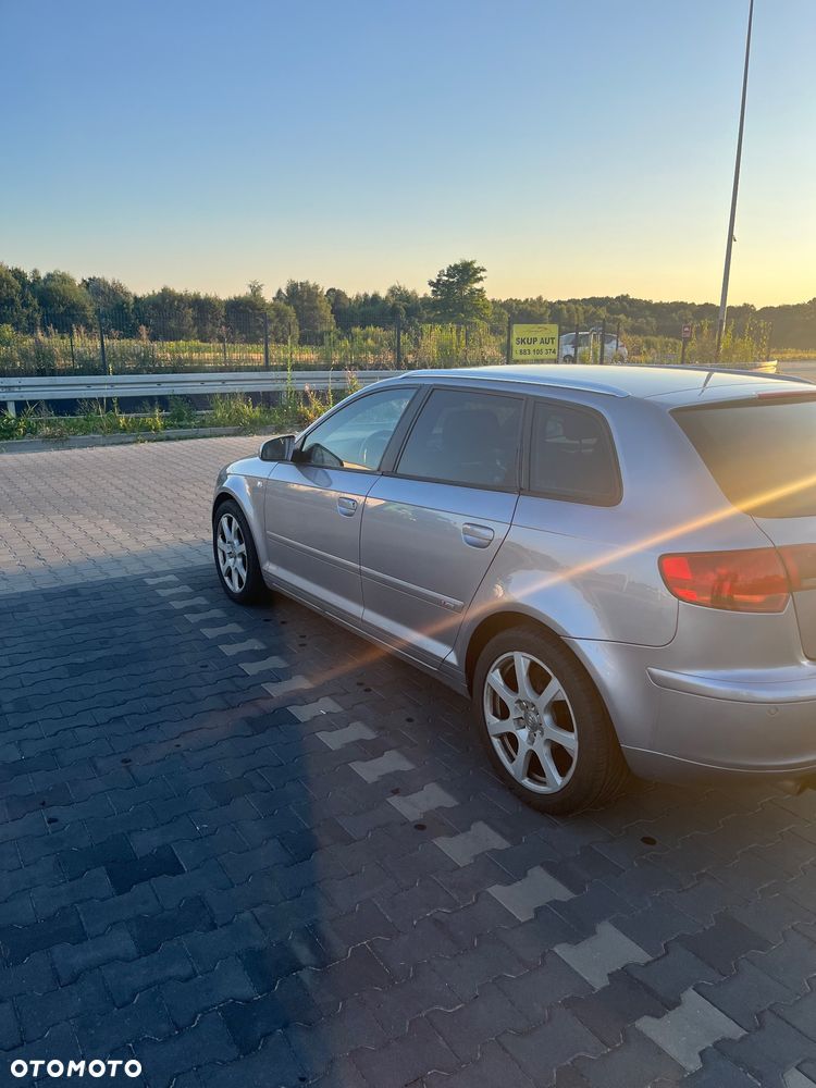 Audi A3 Sportback 2.0 TDI DPF Ambition - 4