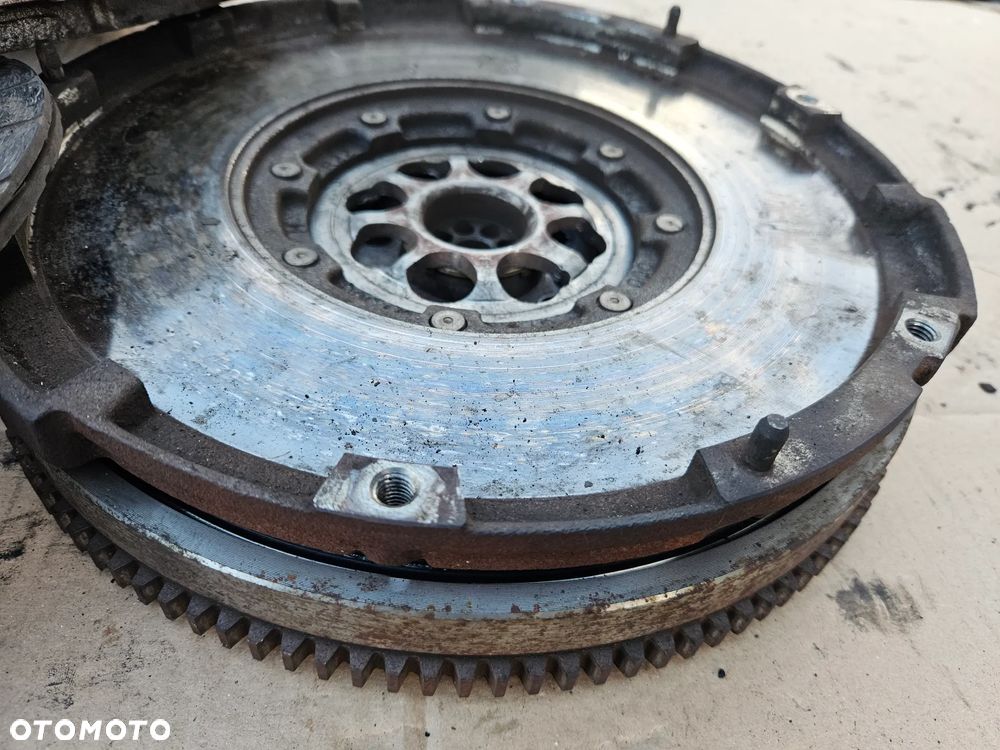 Kia Sorento II 2 2.2 CRDI koło dwumasowe sprzęgło 41100-3B000 - 4