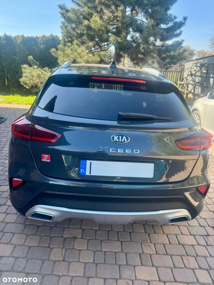 Kia XCeed 1.6 T-GDI L Business Line DCT - 4