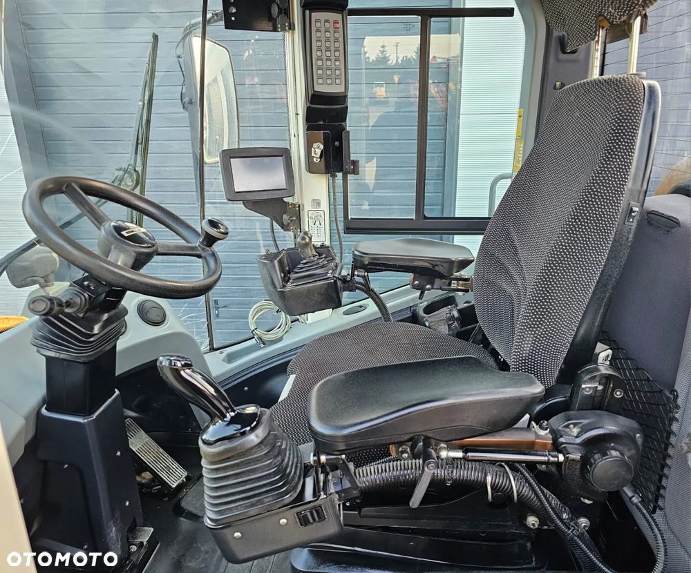 Liebherr L566 XPOWER - 7