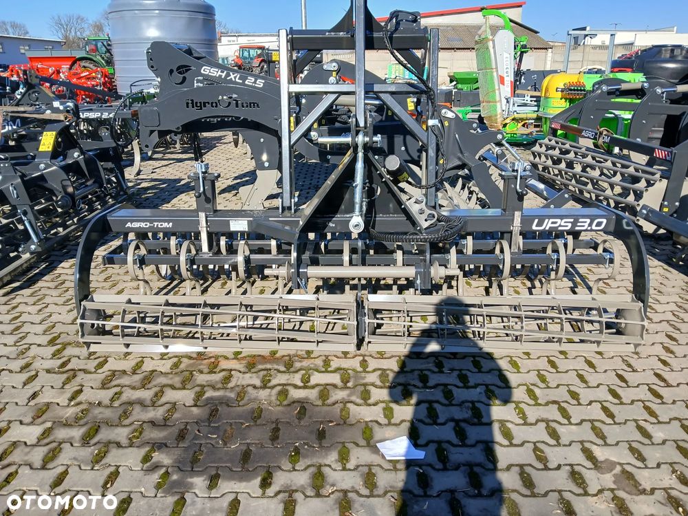 Agro-tom UPS 3.0 - 1