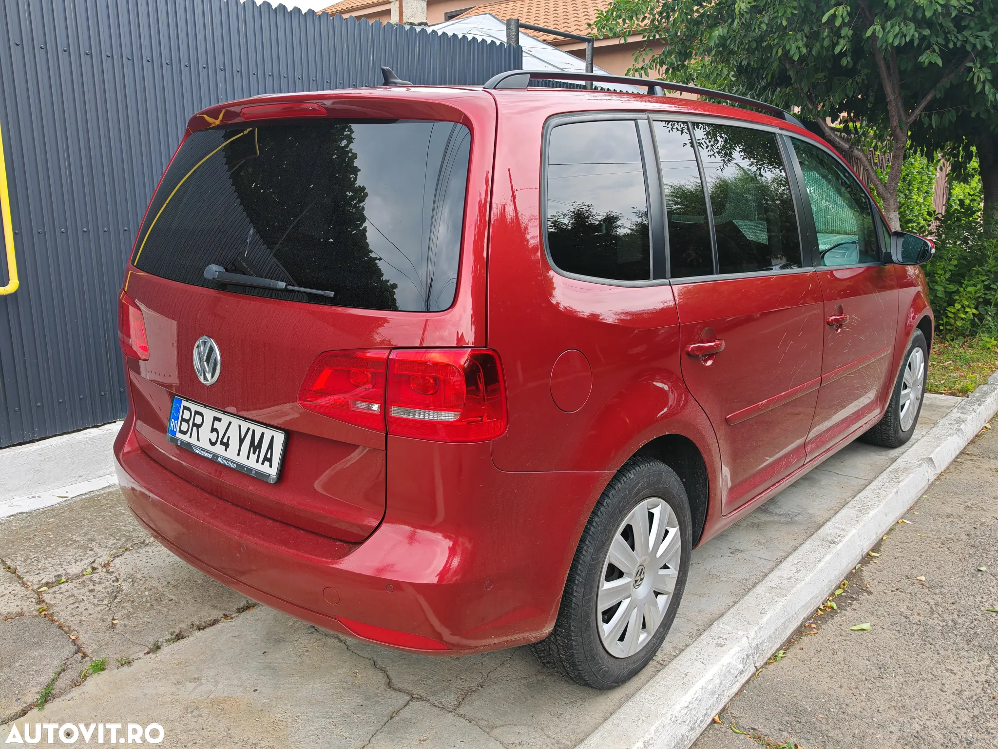 Volkswagen Touran 2.0 TDI DSG Highline - 18