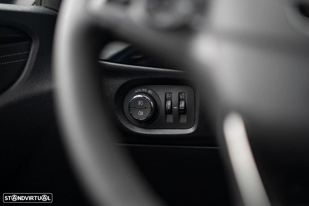 Opel Corsa 1.2 T GS - 26