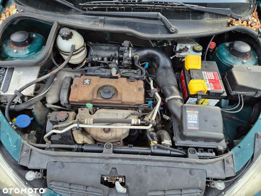 Peugeot 206 1.1 XR Presence - 6