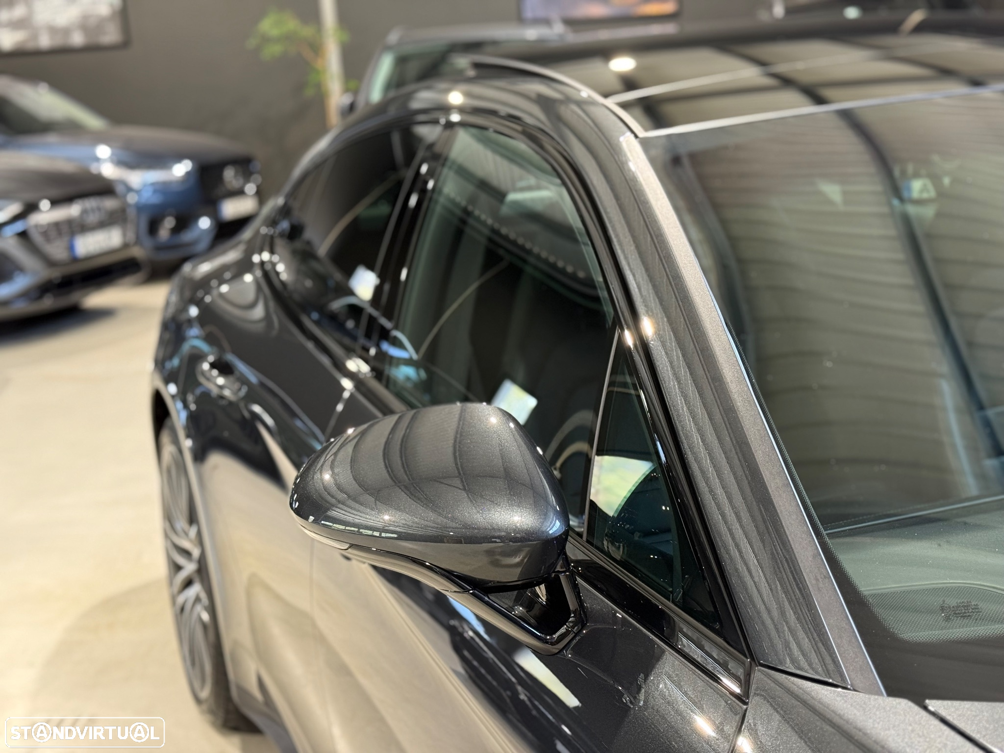 Porsche Panamera 4 E-Hybrid Platinum Edition com PDLS - 16
