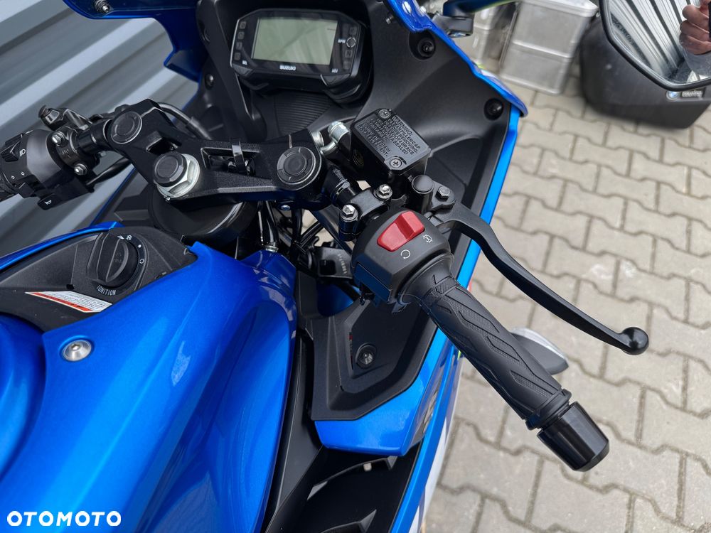 Suzuki GSX-R - 9