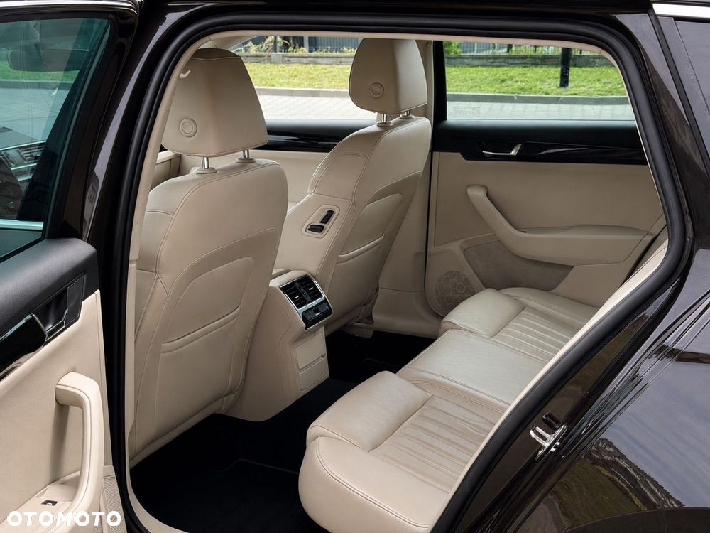 Skoda Superb 2.0 TSI 4x4 L&K DSG - 27